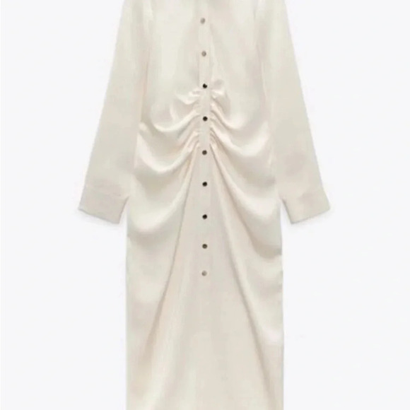 Zara Dress
SATIN EFFECT SHIRT DRESS SPECIAL EDITION - Picture 3 of 5